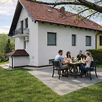 Oasis Anica Apartment Podčetrtek